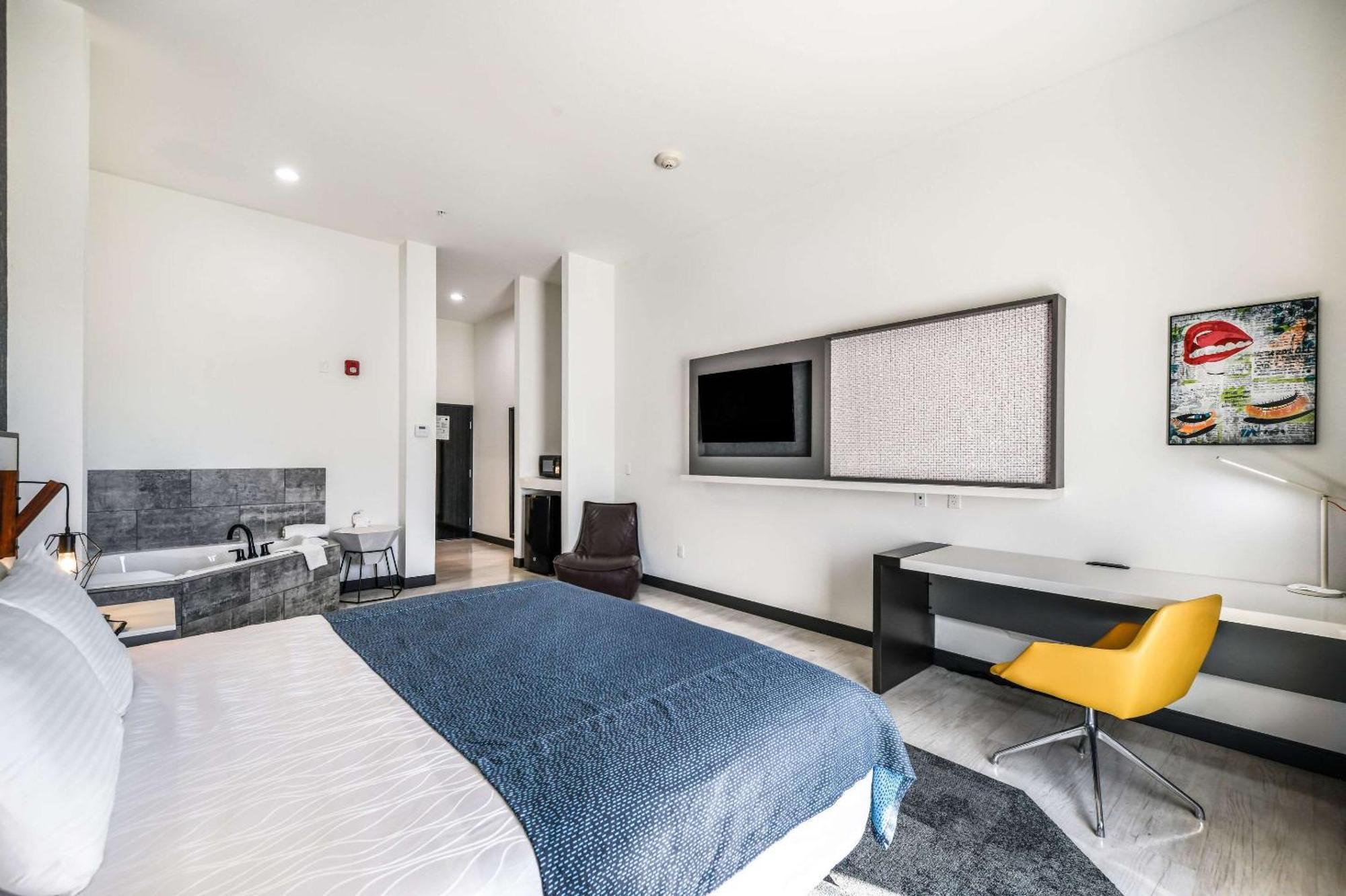 Hy-Lo Hotel, Ascend Hotel Collection Calera Екстериор снимка