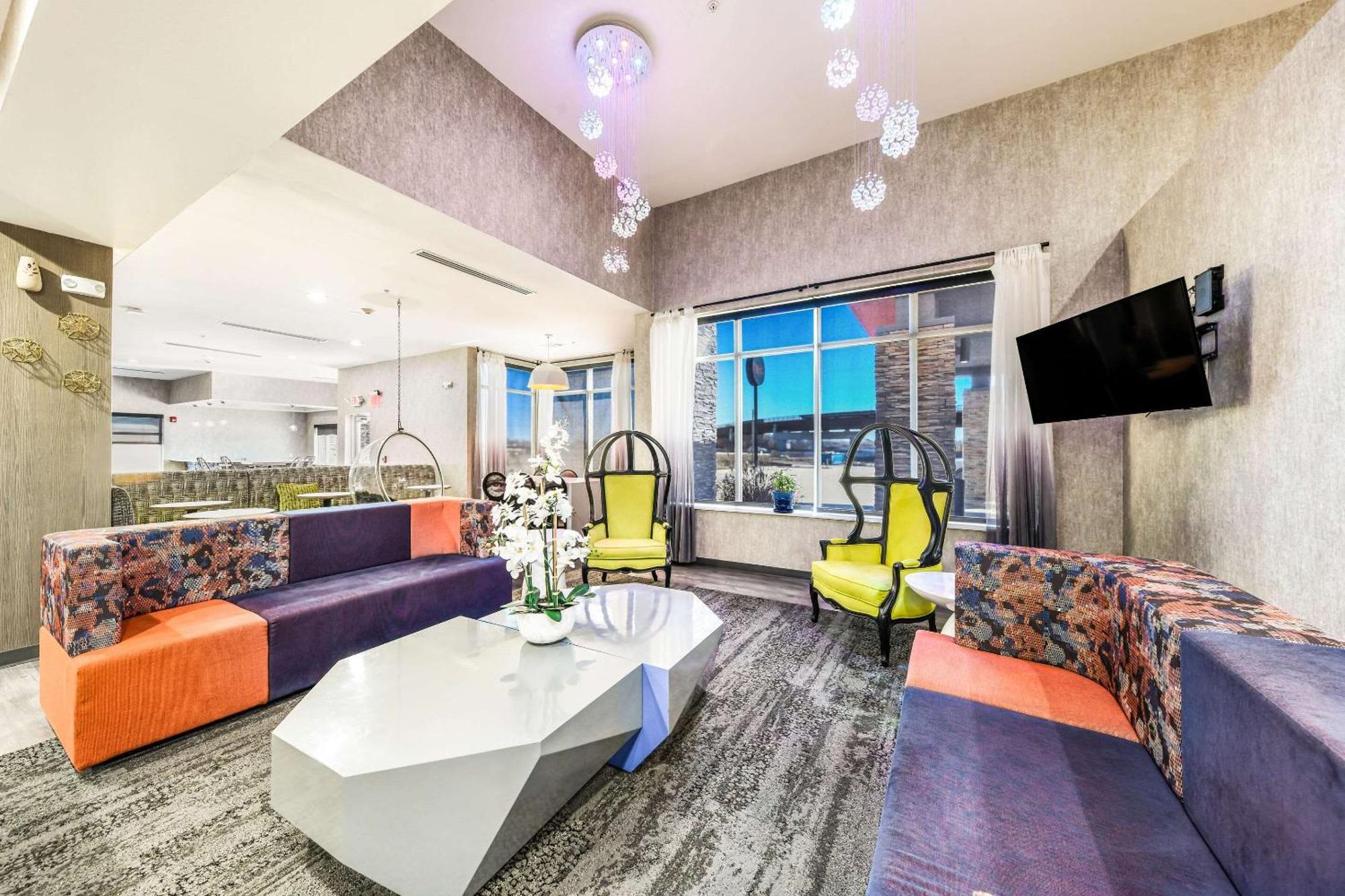 Hy-Lo Hotel, Ascend Hotel Collection Calera Екстериор снимка