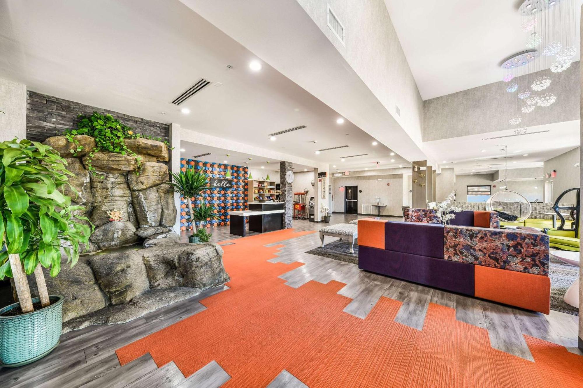 Hy-Lo Hotel, Ascend Hotel Collection Calera Екстериор снимка