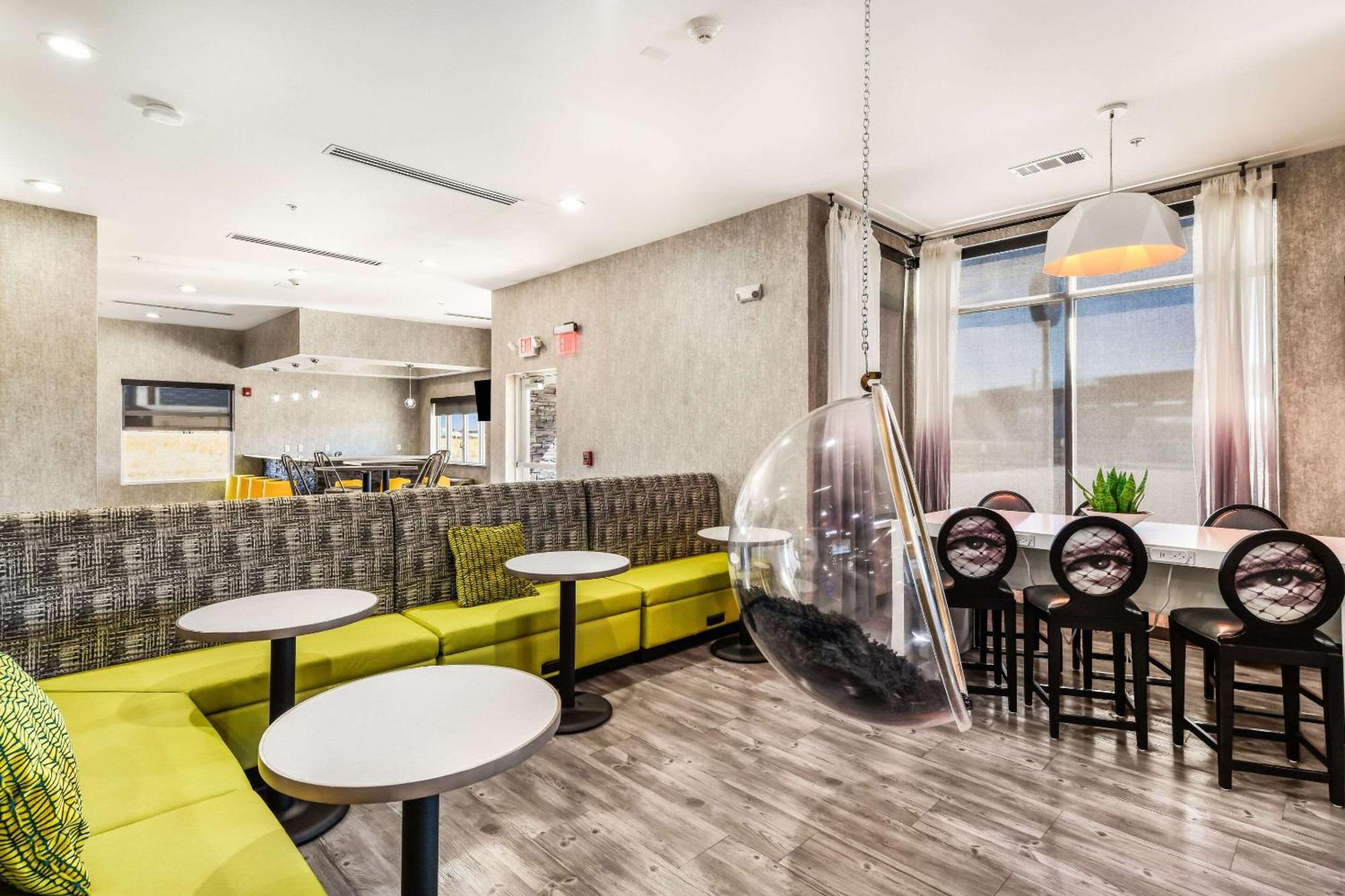 Hy-Lo Hotel, Ascend Hotel Collection Calera Екстериор снимка